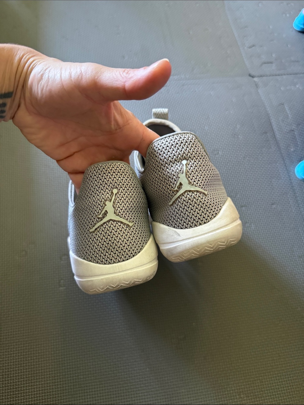 Jordan eclipse- Light Gray - Picture 4 of 6
